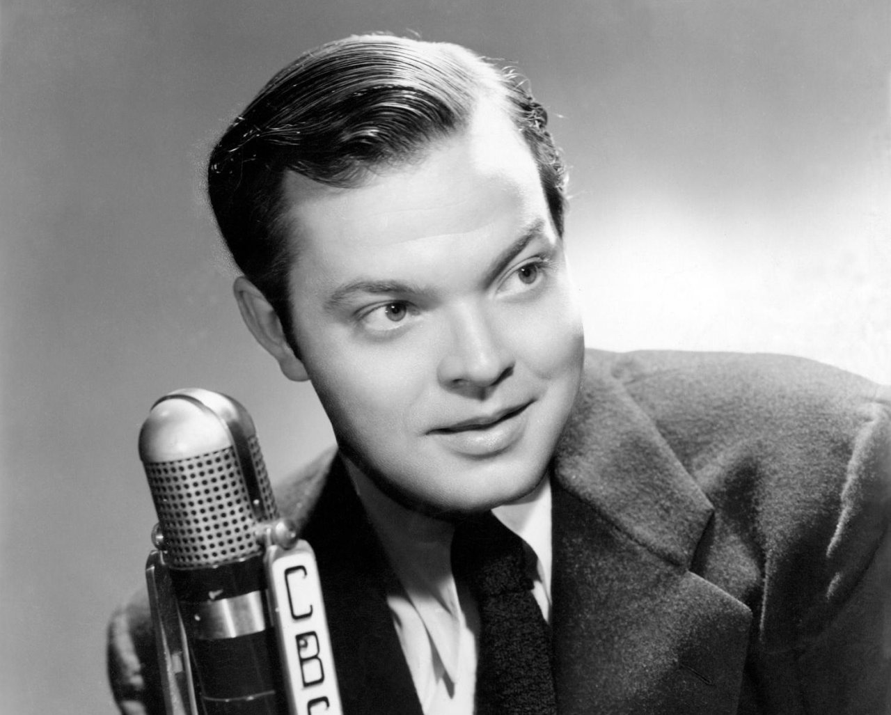 Pred 41 leti je umrl Orson Welles, človek, ki je spremenil filmsko zgodovino